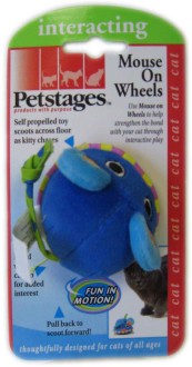 Petstages игрушка для кошек Interacting "Мышка заводная с кошачьей мятой"