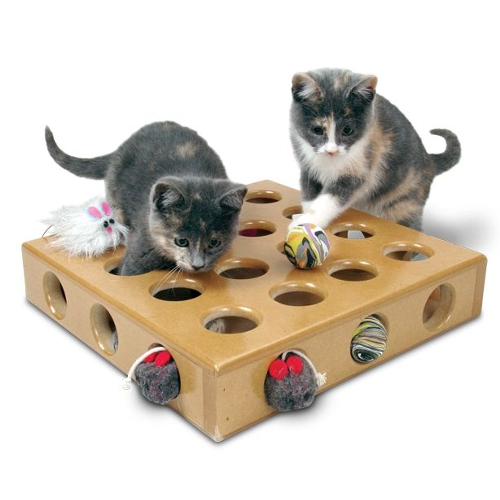 Pioneer Pet Интерактивная игрушка для кошек Peek-A-Price Cat Toy Box