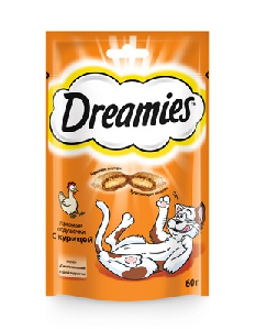 Лакомство для кошек Dreamies лакомые подушечки с курицей